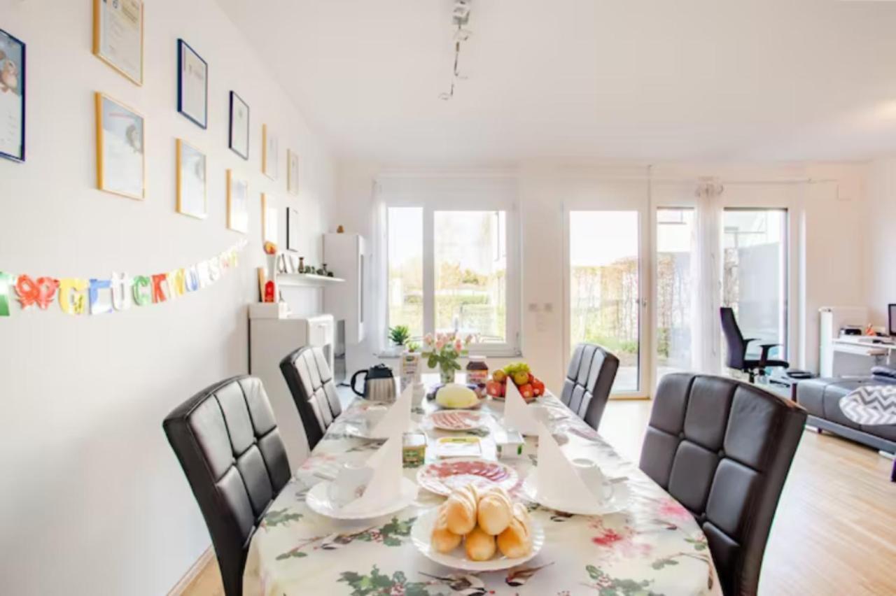 Beautiful Room With Balcony Direction To Messe Hanôver Exterior foto